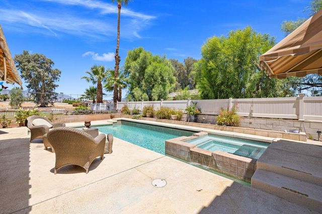 77170 Indiana Avenue, Palm Desert, CA 92211