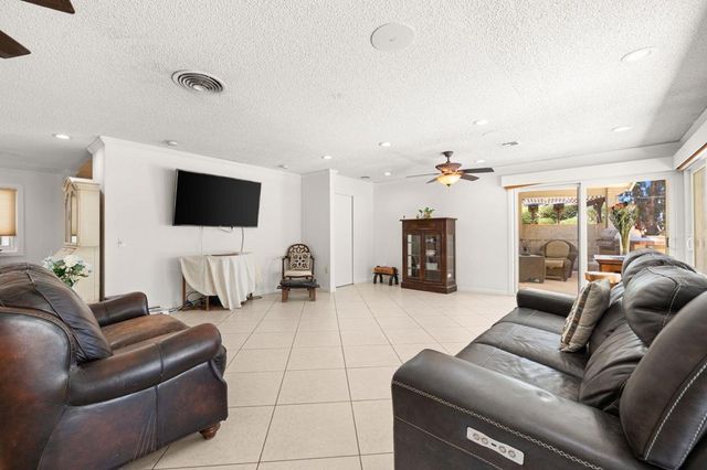 77170 Indiana Avenue, Palm Desert, CA 92211
