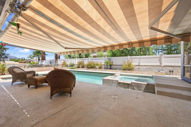 77170 Indiana Avenue, Palm Desert, CA 92211