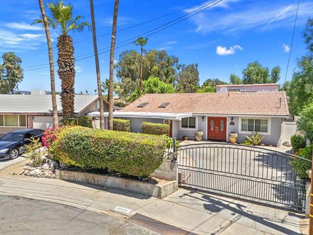 77170 Indiana Avenue, Palm Desert, CA 92211
