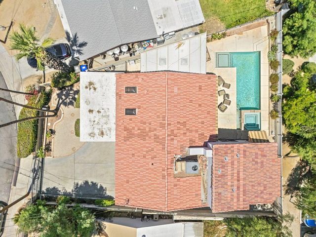 77170 Indiana Avenue, Palm Desert, CA 92211