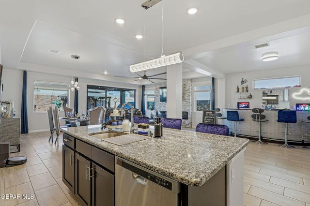 13861 Paseo Alegre Avenue, Horizon City, TX 79928