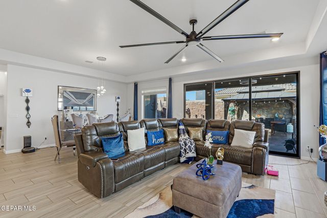 13861 Paseo Alegre Avenue, Horizon City, TX 79928