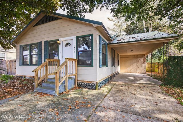 2406 8th Street, Pascagoula, MS 39567