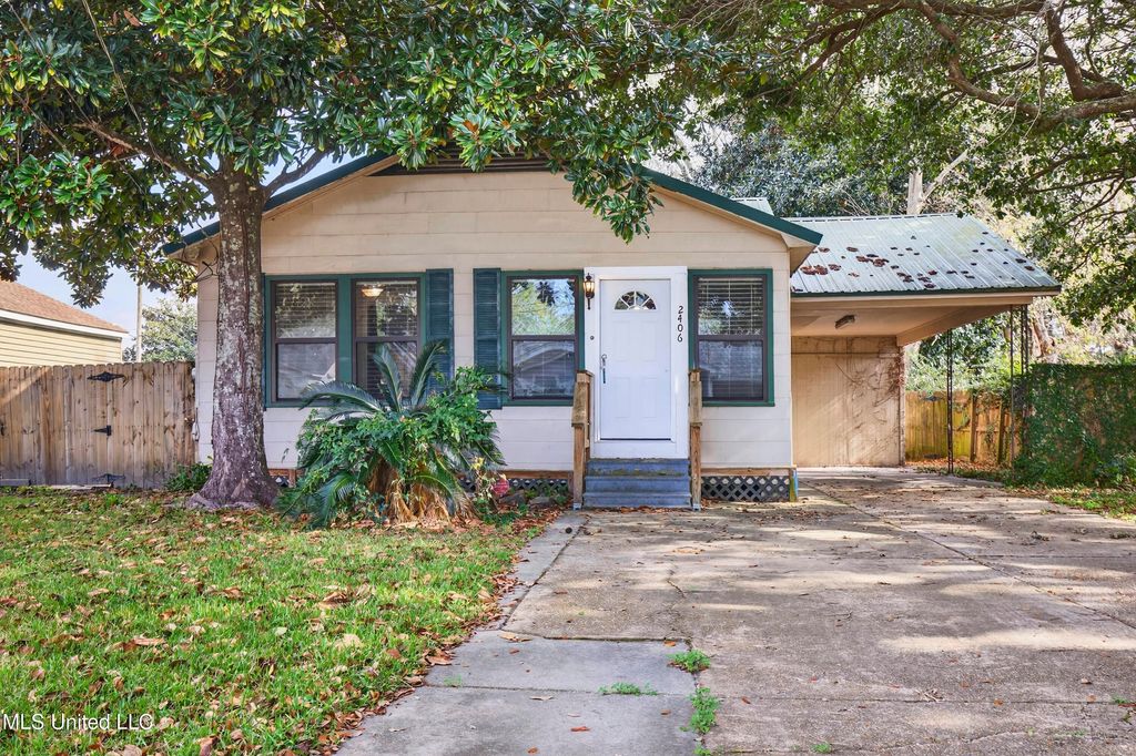 2406 8th Street, Pascagoula, MS 39567
