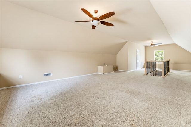 1689 N Stardust Lane, Fayetteville, AR 72701