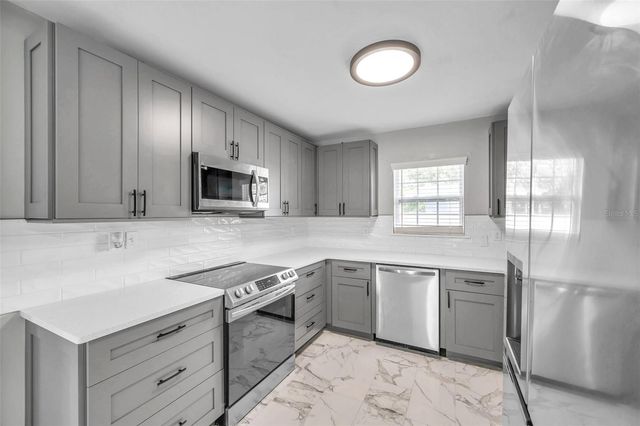 3230 51ST STREET N, St Petersburg, FL 33710