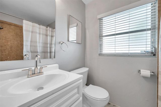 3230 51ST STREET N, St Petersburg, FL 33710