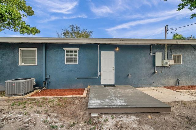 3230 51ST STREET N, St Petersburg, FL 33710