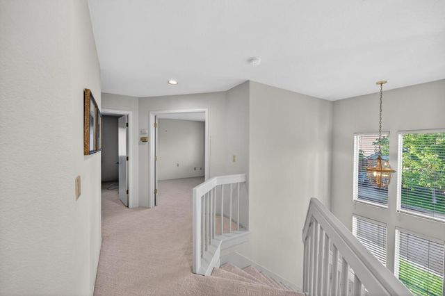 982 South Beach Dr, Sacramento, CA 95831