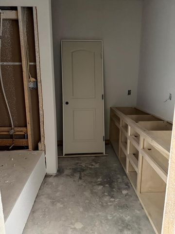 16185 N Pura Vida Ave., Gardendale, TX 79758