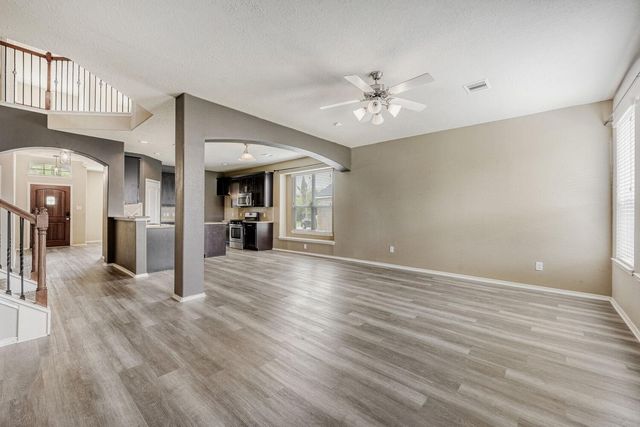 5402 Jay Thrush Drive, Richmond, TX 77407