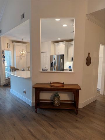 2013 Oakbluff Drive, Carrollton, TX 75007