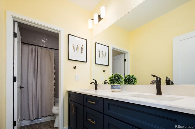 9241 Star Streak Circle, Littleton, CO 80125