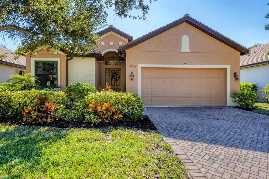 3820 80TH DRIVE E, Sarasota, FL 34243