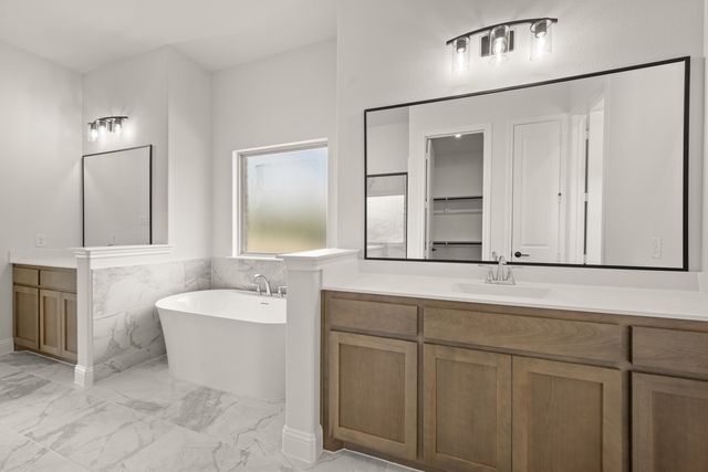 3004 Valley View Drive, Joshua, TX 76058