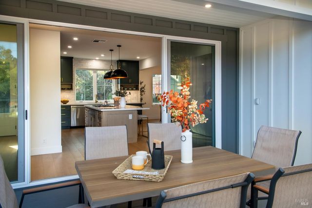 22 Cedar Ave, Kentfield, CA 94904