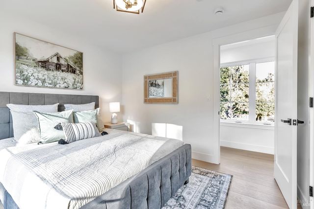 22 Cedar Ave, Kentfield, CA 94904