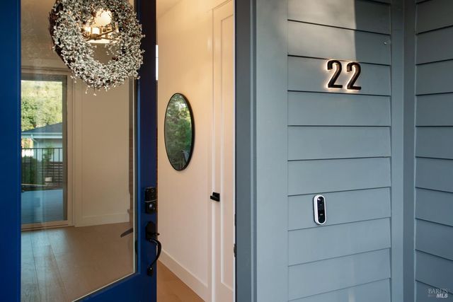 22 Cedar Ave, Kentfield, CA 94904