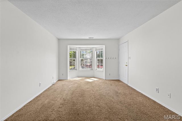 1774 Kircher Drive C, St Charles, MO 63303