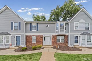 1774 Kircher Drive C, St Charles, MO 63303