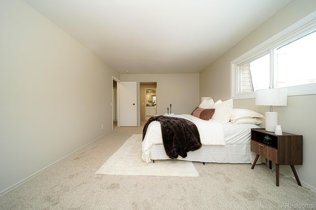 6578 Greene Haven Drive, Independence Charter Township, MI 48348