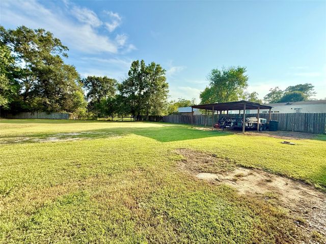 4520 Lamont, Vidor, TX 77662