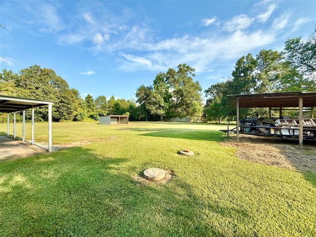 4520 Lamont, Vidor, TX 77662