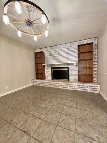 4520 Lamont, Vidor, TX 77662