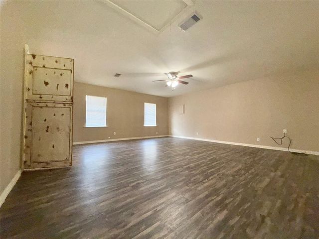 4520 Lamont, Vidor, TX 77662