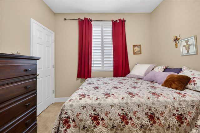 1056 Lindsay Lane, Clovis, CA 93619