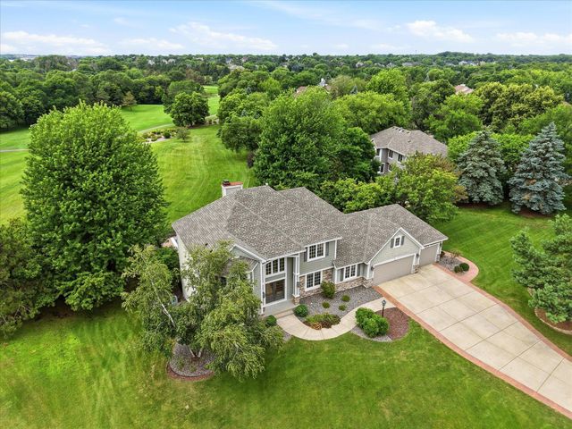 9743 Wellington Lane, Woodbury, MN 55125