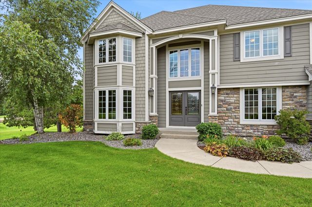 9743 Wellington Lane, Woodbury, MN 55125