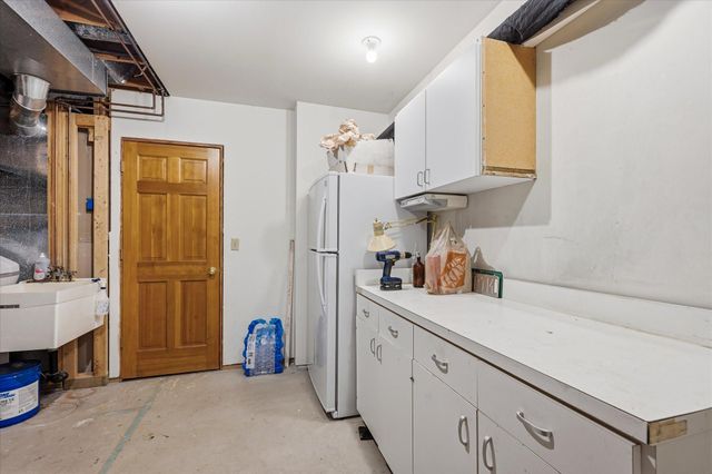 9743 Wellington Lane, Woodbury, MN 55125
