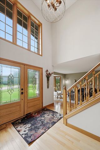 9743 Wellington Lane, Woodbury, MN 55125