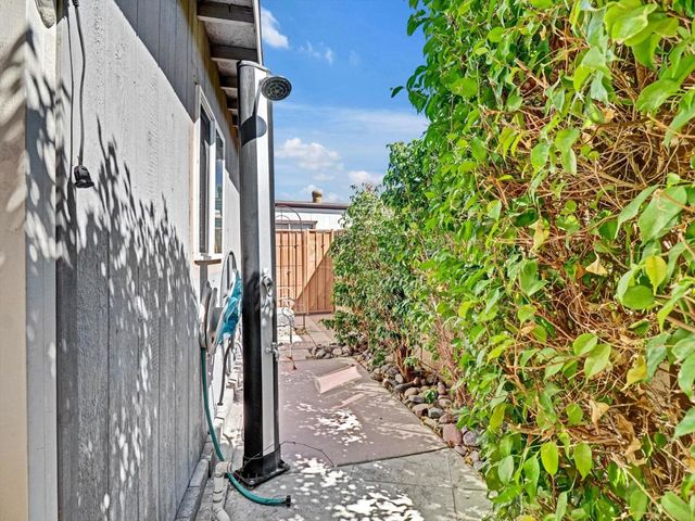 39500 Ciega Creek Drive, Palm Desert, CA 92260