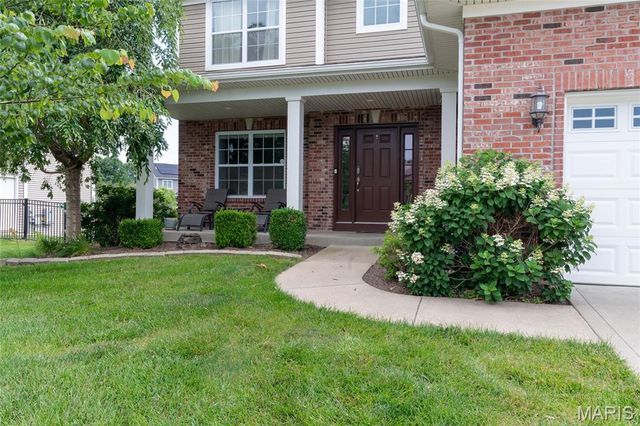 1331 Timber Ridge Trace Drive, O'fallon, IL 62269