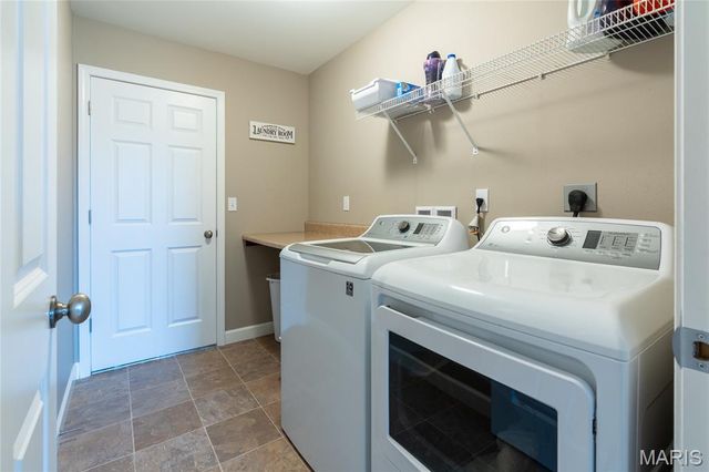 1331 Timber Ridge Trace Drive, O'fallon, IL 62269