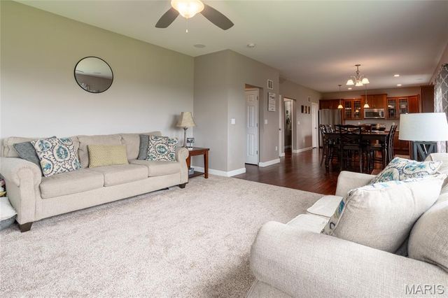 1331 Timber Ridge Trace Drive, O'fallon, IL 62269