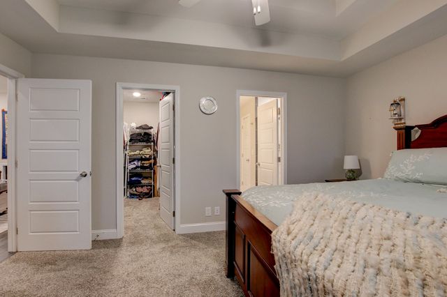 122 Lucerne Ln, Clarksville, TN 37040