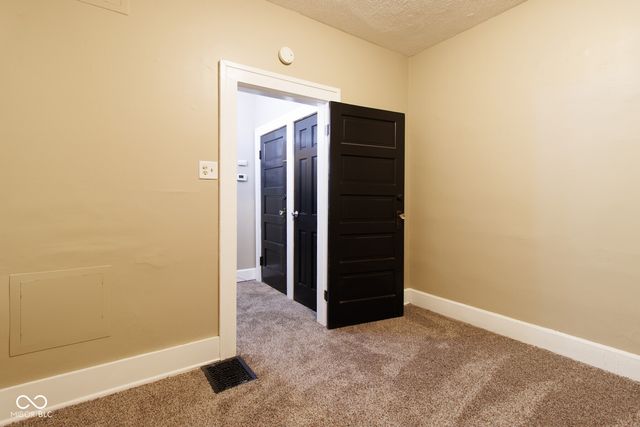 6361 N Guilford Avenue, Indianapolis, IN 46220