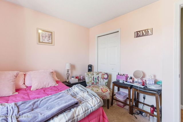 403 Tecumseh Dr, Shepherdsville, KY 40165