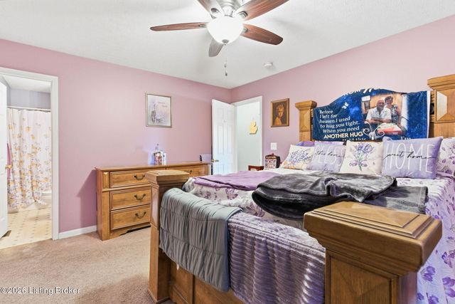 403 Tecumseh Dr, Shepherdsville, KY 40165