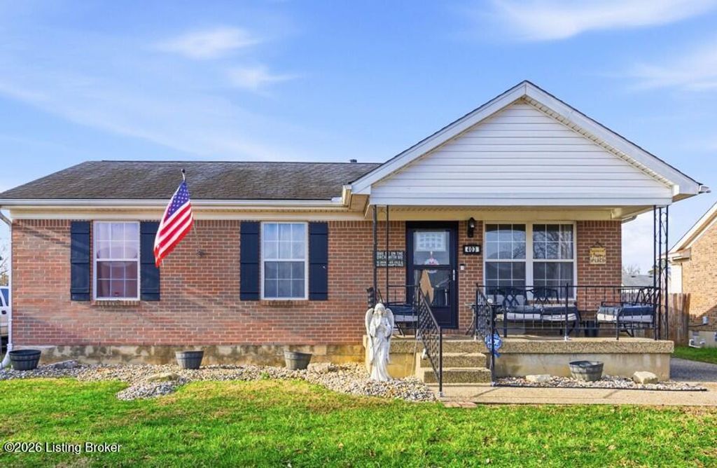 403 Tecumseh Dr, Shepherdsville, KY 40165