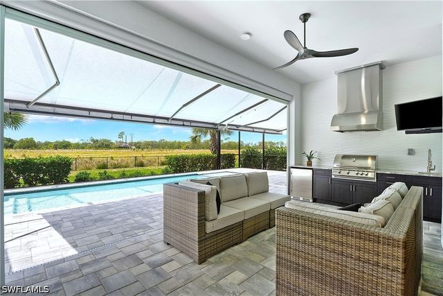 20589 Napa LOOP, Estero, FL 33928