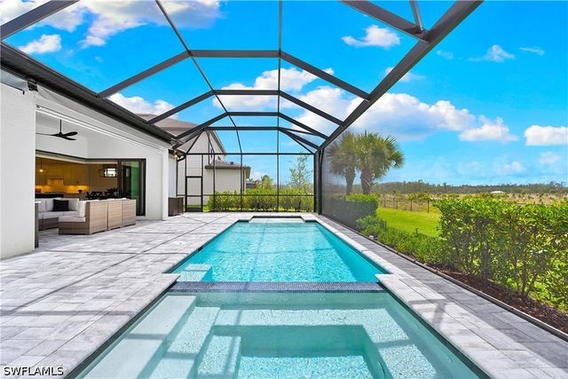 20589 Napa LOOP, Estero, FL 33928