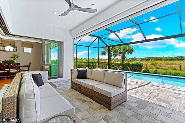 20589 Napa LOOP, Estero, FL 33928