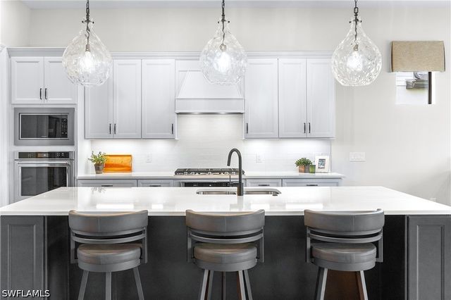 20589 Napa LOOP, Estero, FL 33928