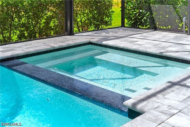 20589 Napa LOOP, Estero, FL 33928