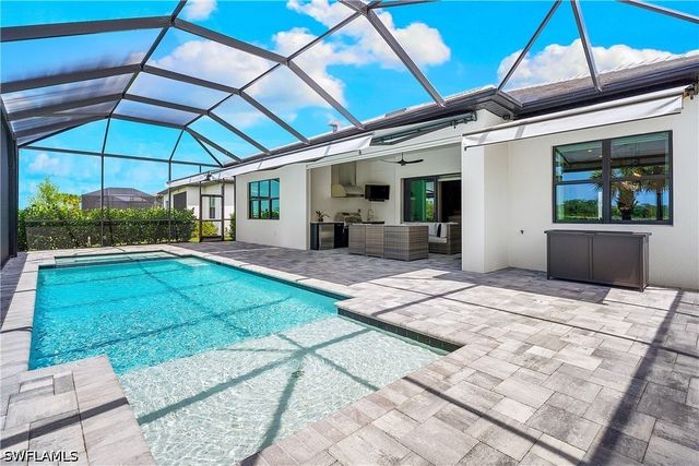 20589 Napa LOOP, Estero, FL 33928